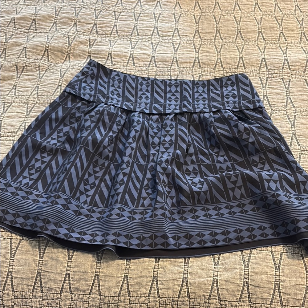 Geometric Patterned Black Skirt
